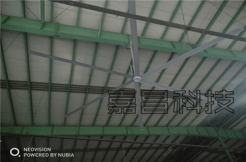 深圳電子廠工業(yè)大風扇通風降溫工程案例